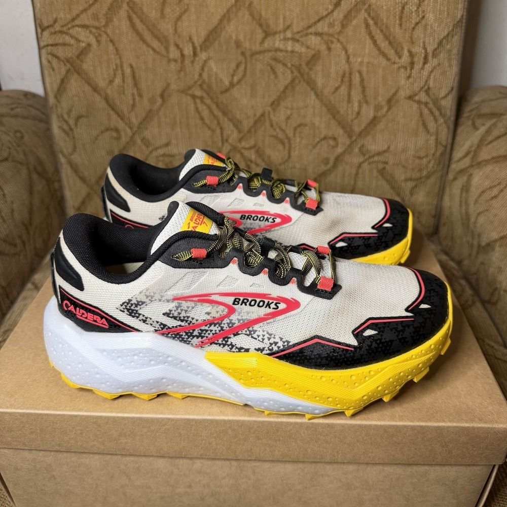 Brooks Caldera 7 Trail Running Shoes Womens 9.5 B Lunar Loft DNA 1204041B094 - Picture 4 of 10